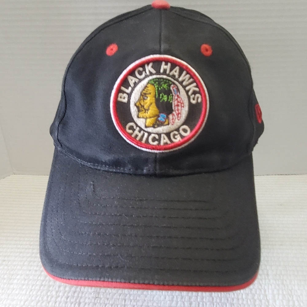 Chicago Black Hawks Large XLarge Fitted NHL New Era 3930 Baseball Hat Cap Black